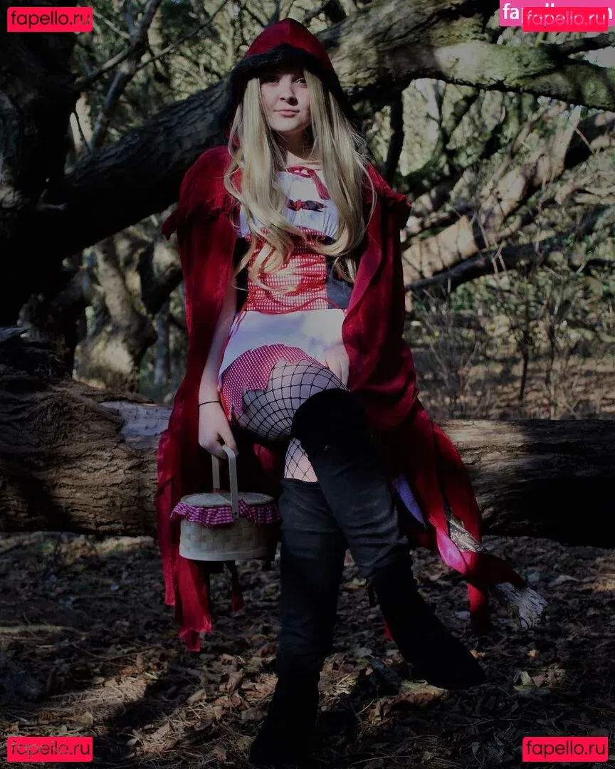 ella-enchanted2 Onlyfans Photo Gallery 