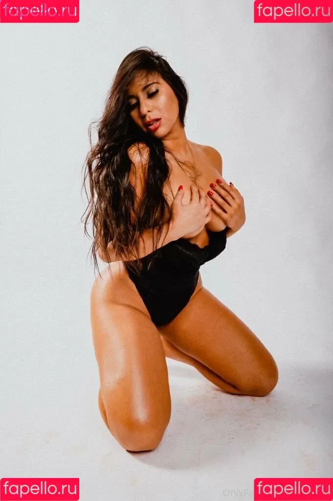 Lina Silva Onlyfans Photo Gallery 