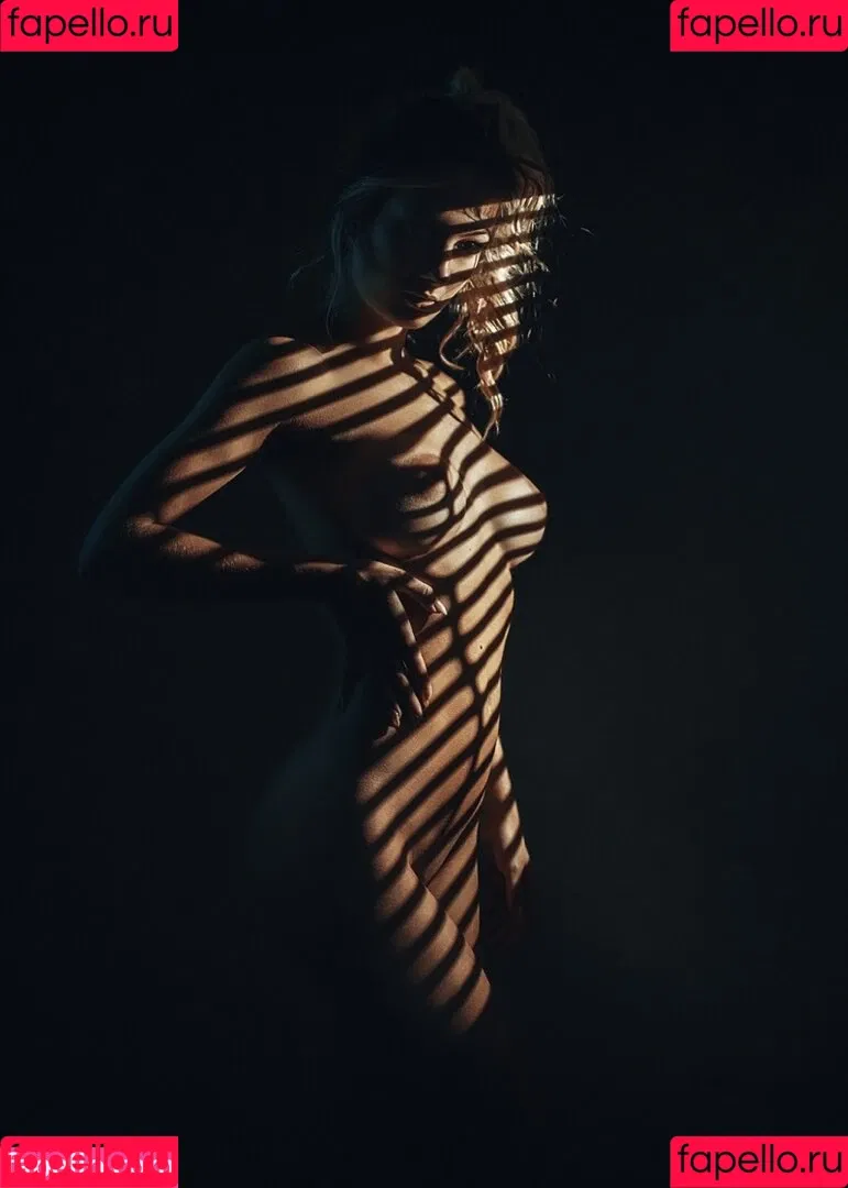 Nicoline Sophie Onlyfans Photo Gallery 