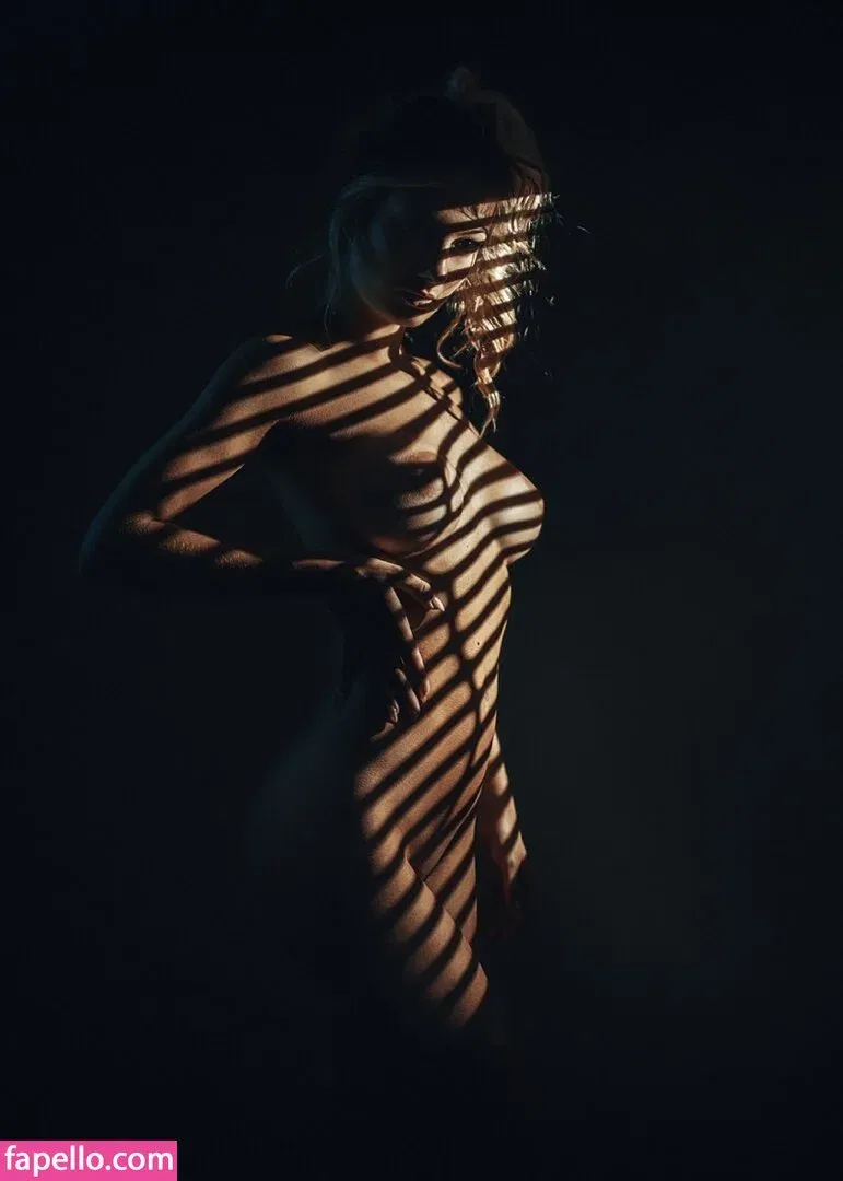 Nicoline Sophie Onlyfans Photo Gallery 