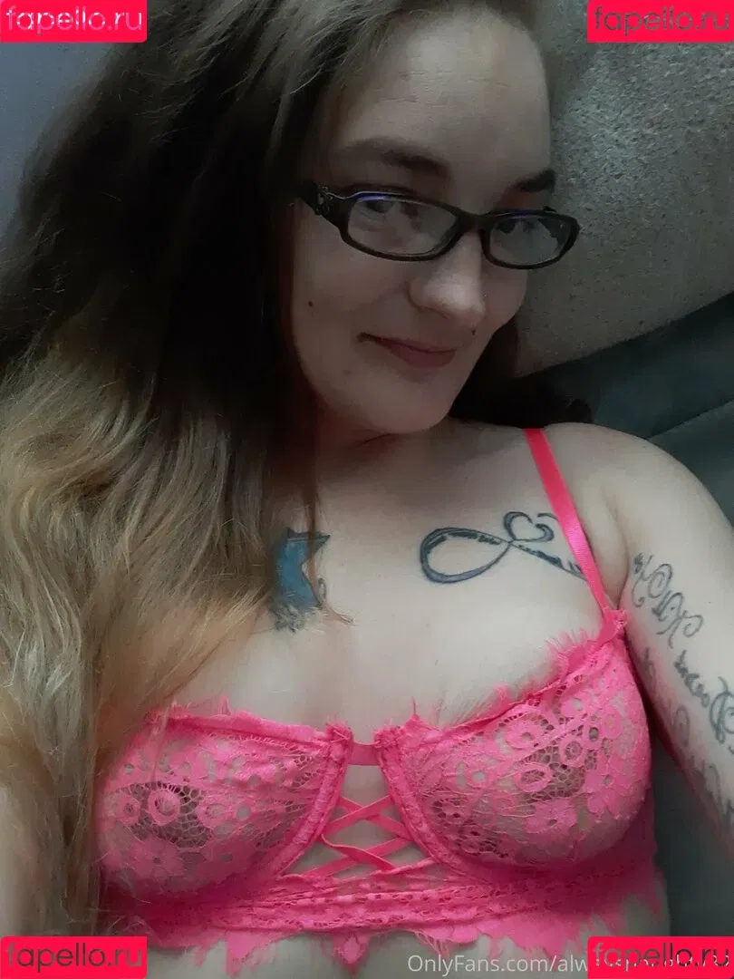 alwaysnaughty32 Onlyfans Photo Gallery 