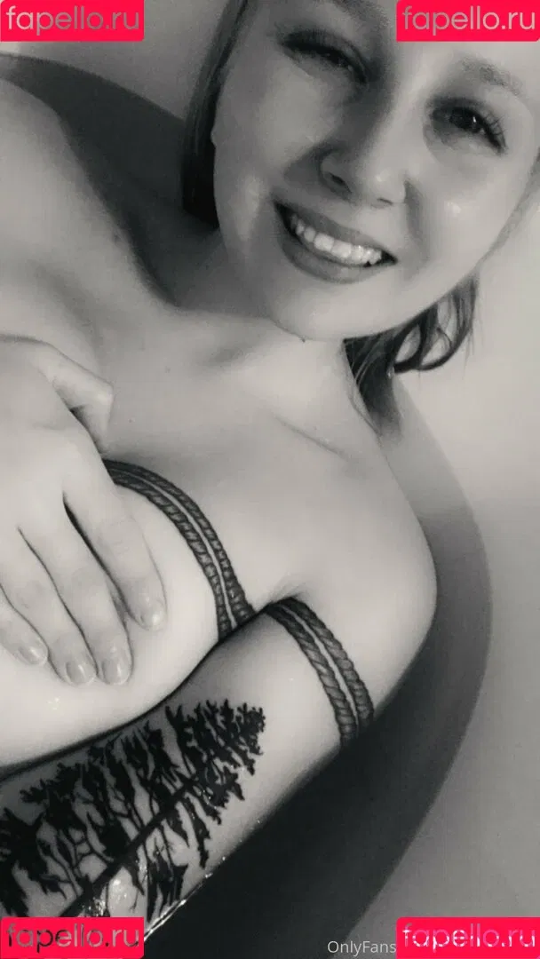 mariehardon Onlyfans Photo Gallery 