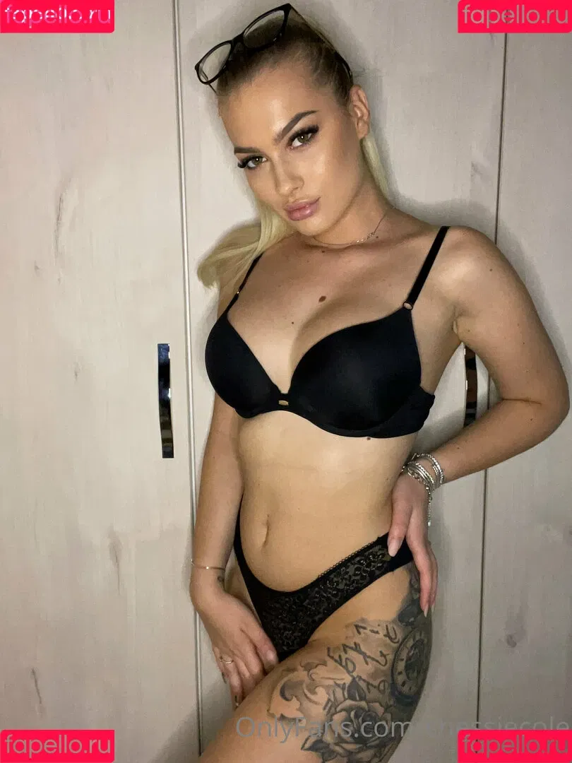 chessiecole Onlyfans Photo Gallery 