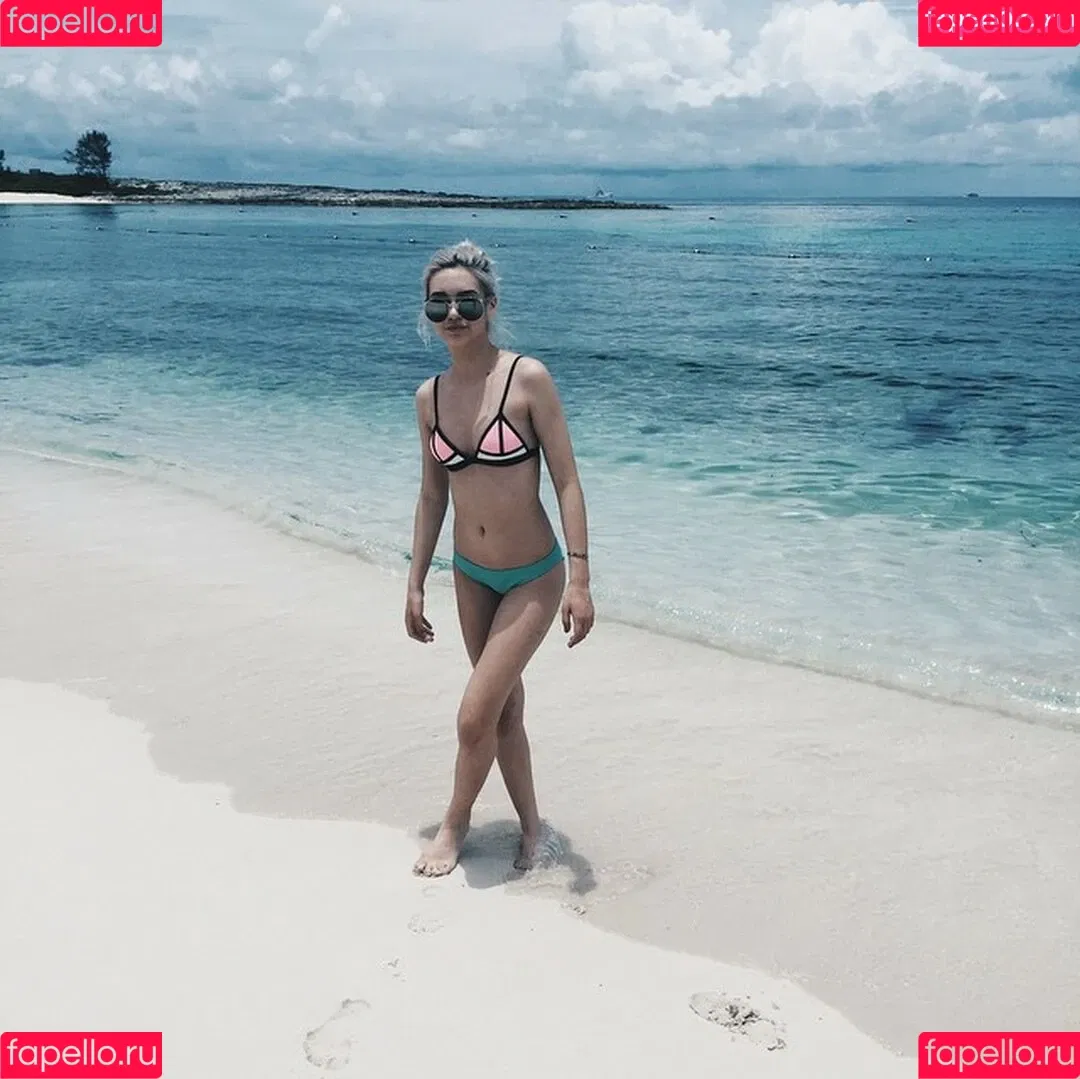 Amanda Steele Onlyfans Photo Gallery 