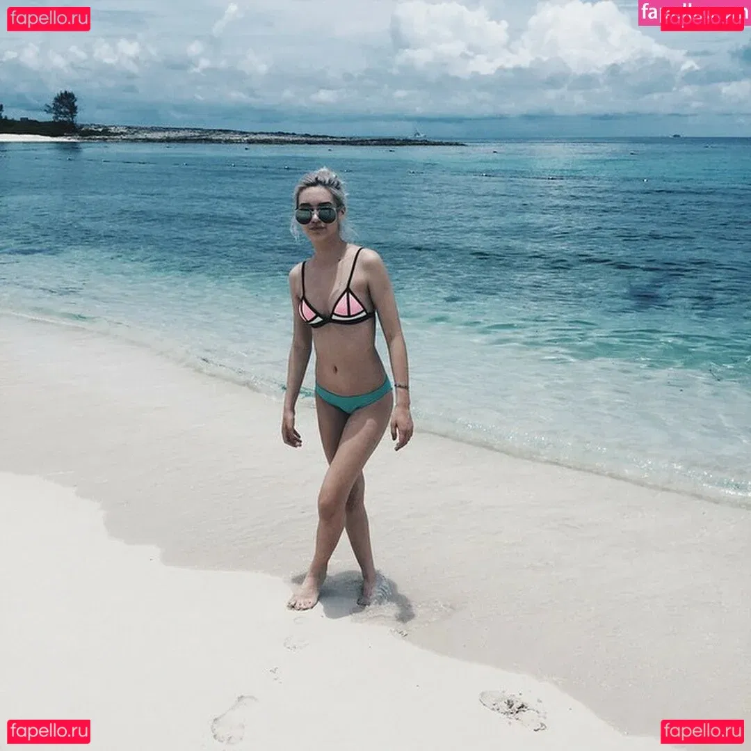 Amanda Steele Onlyfans Photo Gallery 