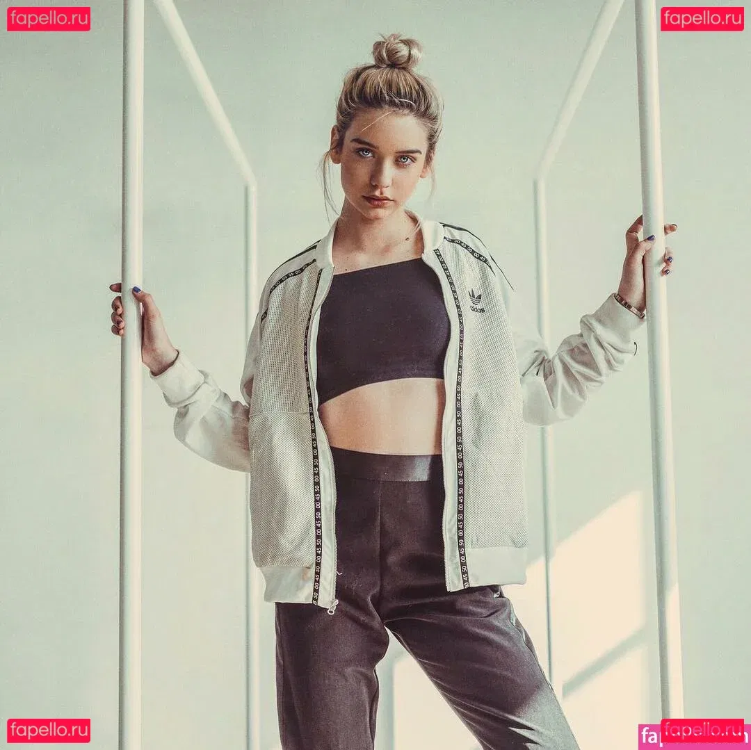 Amanda Steele Onlyfans Photo Gallery 