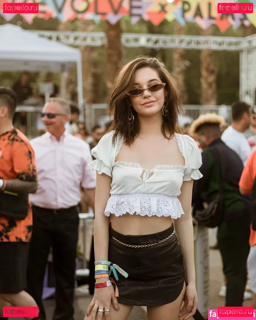 Amanda Steele Onlyfans Photo Gallery 