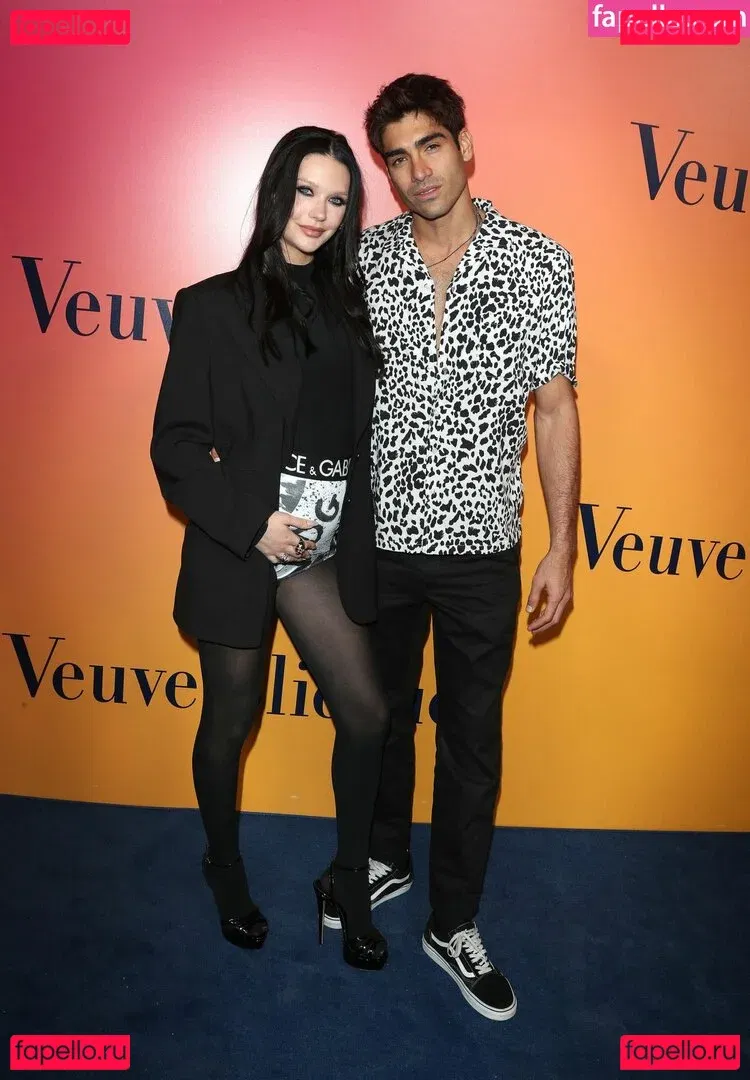 Amanda Steele Onlyfans Photo Gallery 