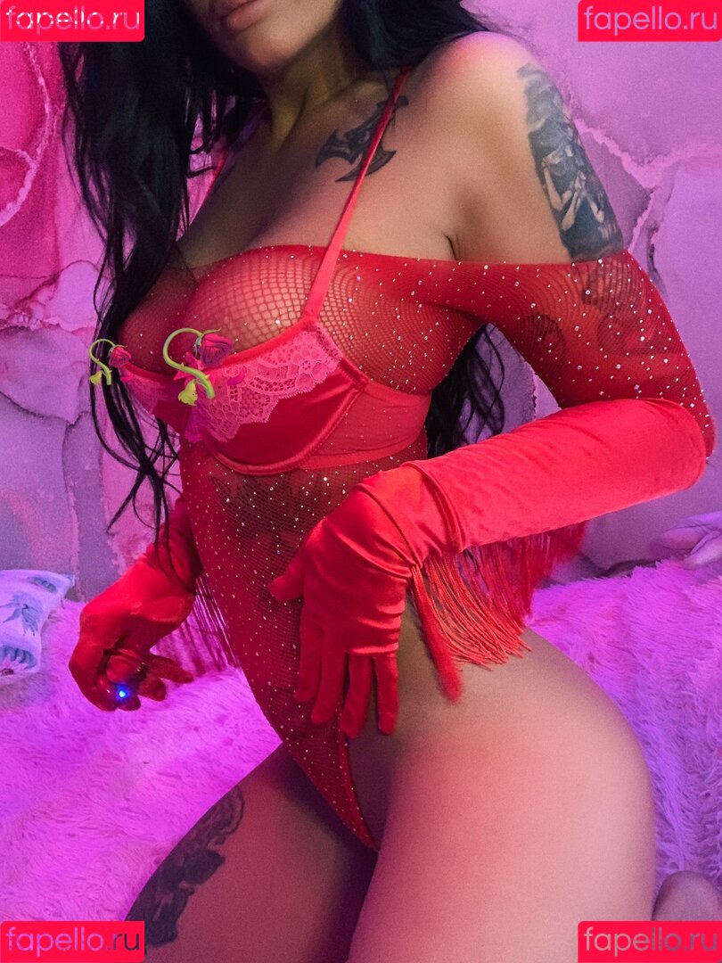 Molly Alien Onlyfans Photo Gallery 