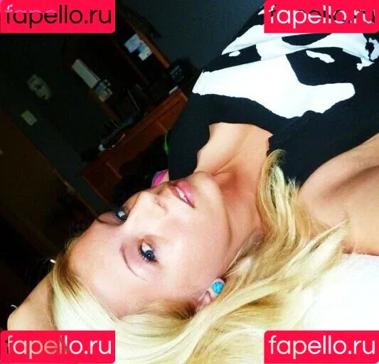 StormySummers Onlyfans Photo Gallery 