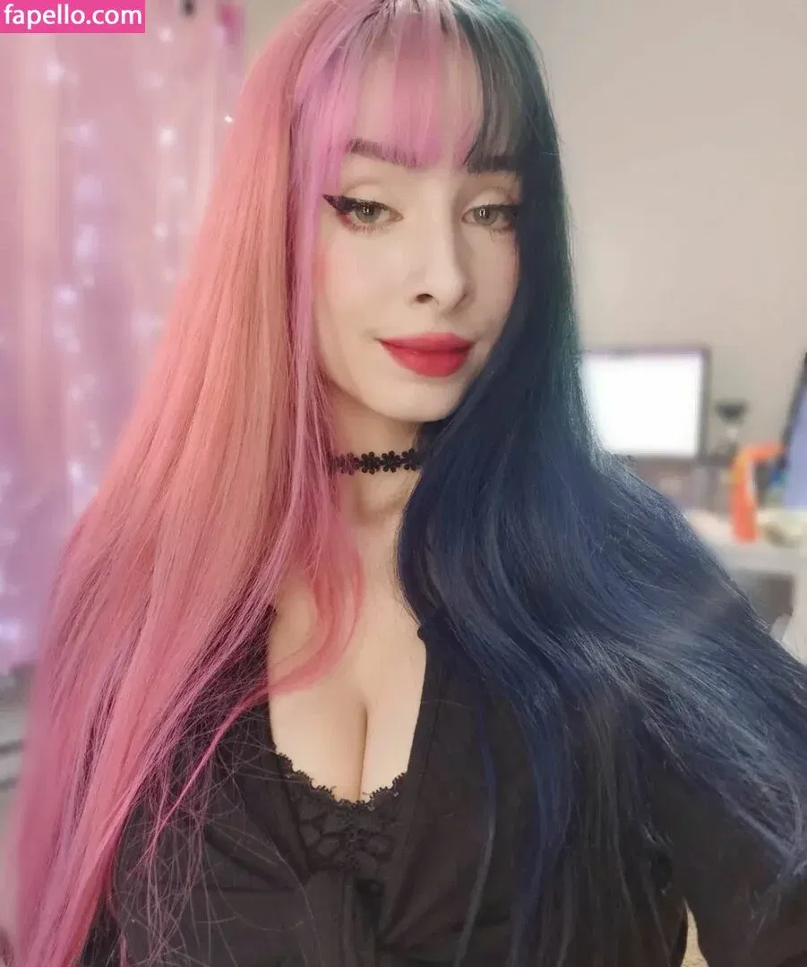 Mizzy Cyn Onlyfans Photo Gallery 