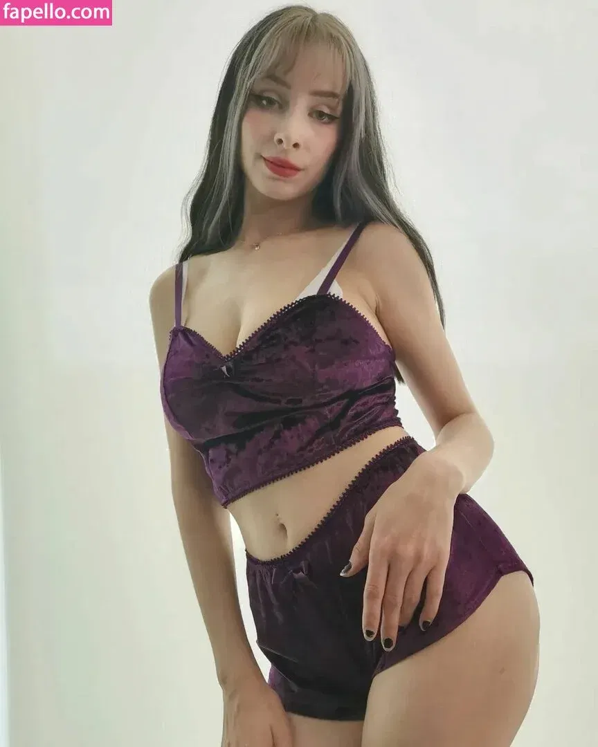 Mizzy Cyn Onlyfans Photo Gallery 