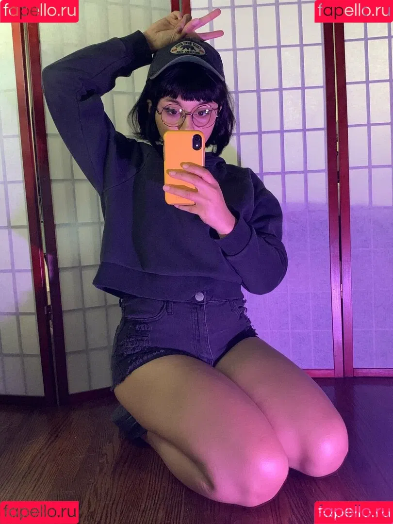 glasses_gf Onlyfans Photo Gallery 
