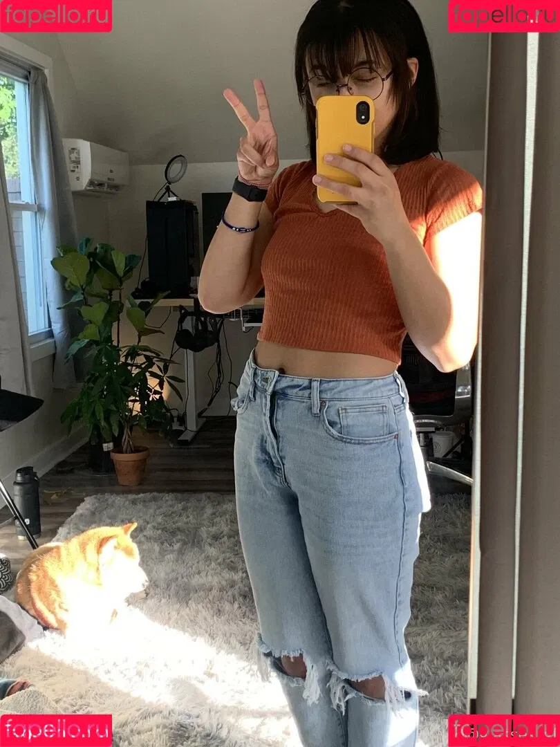 glasses_gf Onlyfans Photo Gallery 