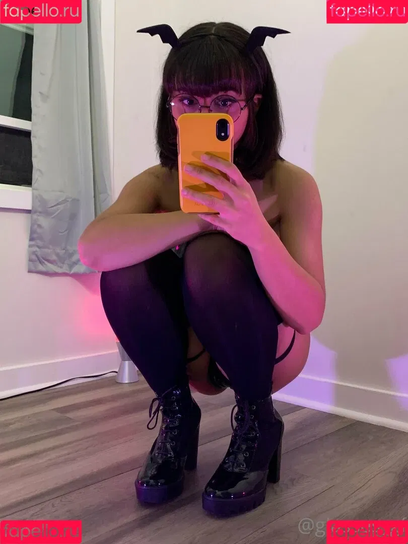 glasses_gf Onlyfans Photo Gallery 