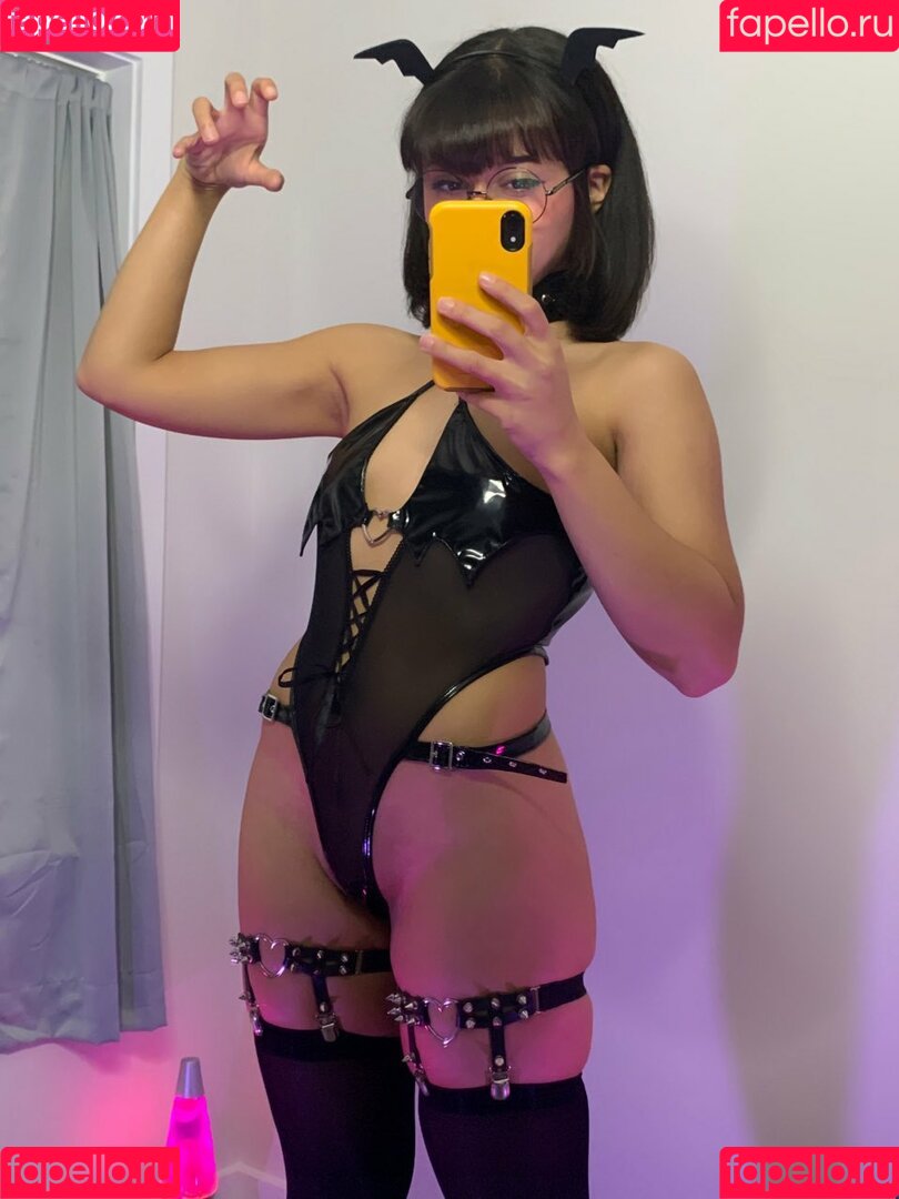 glasses_gf Onlyfans Photo Gallery 