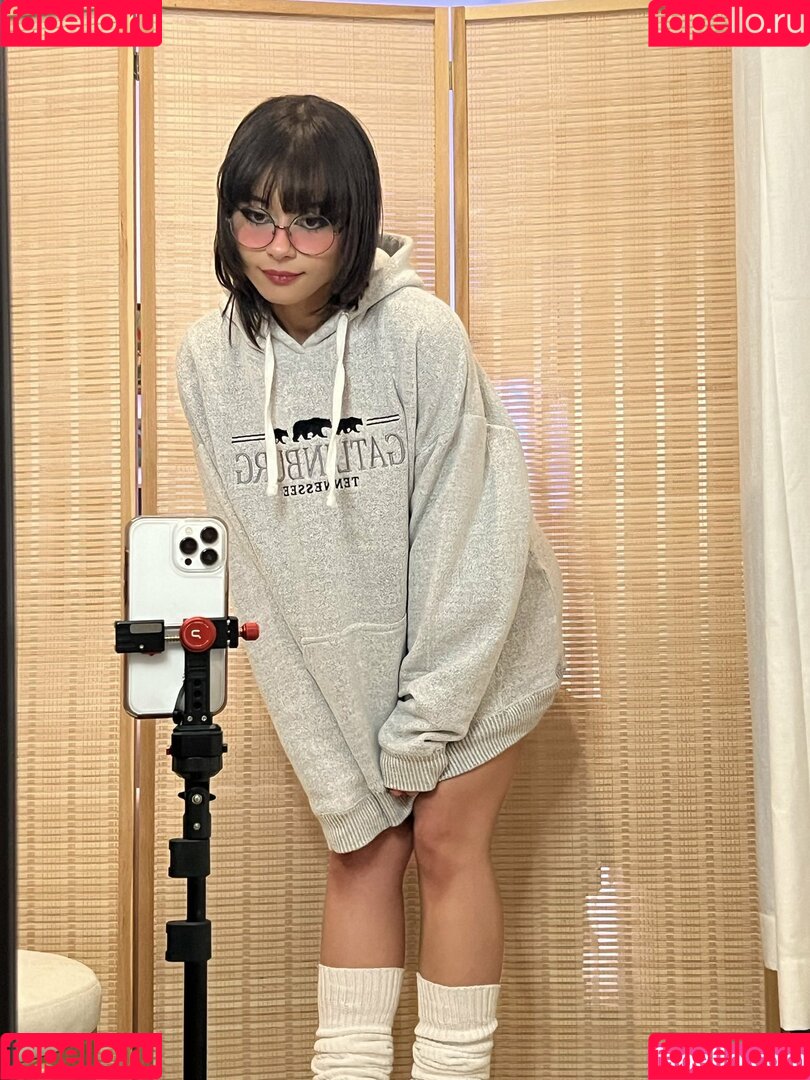 glasses_gf Onlyfans Photo Gallery 