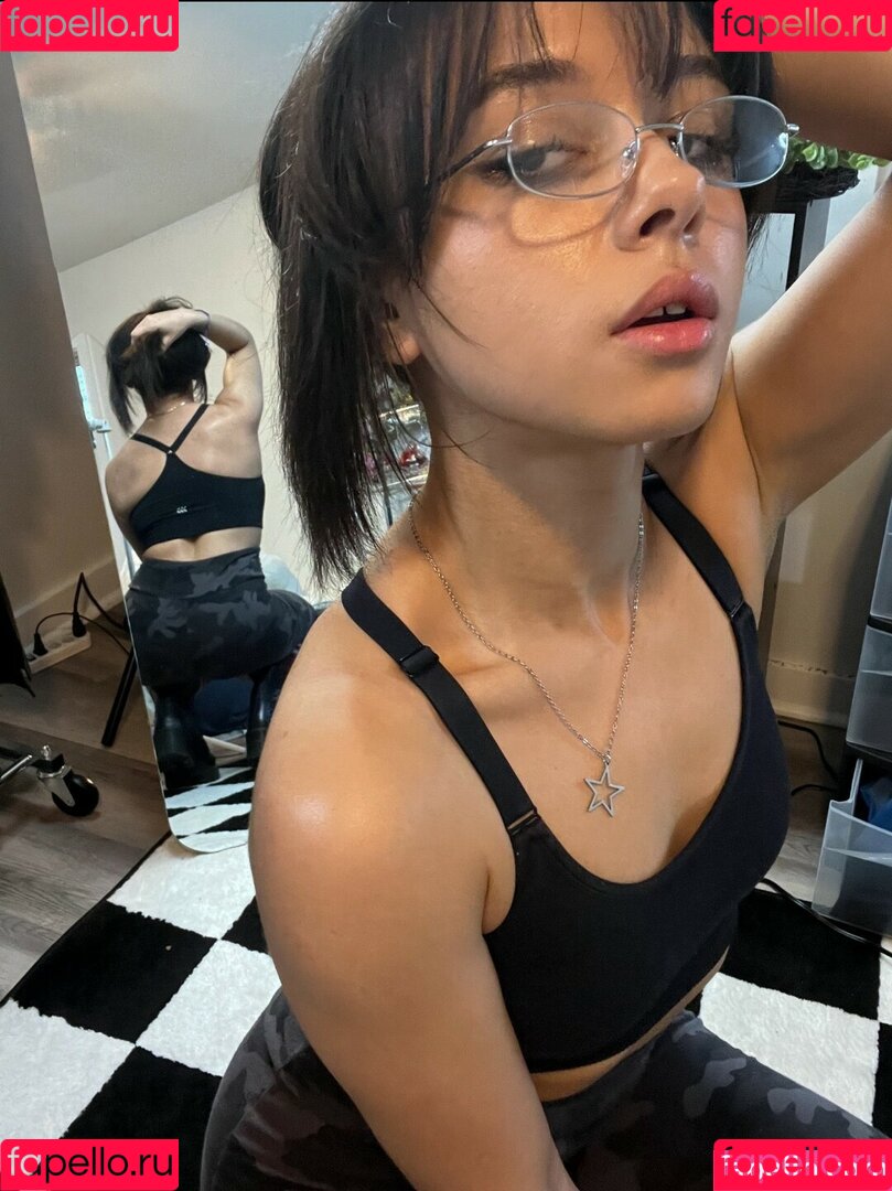 glasses_gf Onlyfans Photo Gallery 