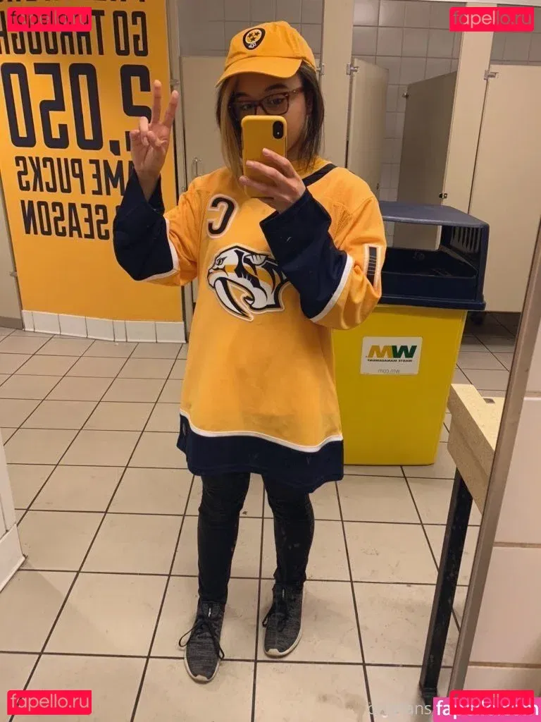 glasses_gf Onlyfans Photo Gallery 