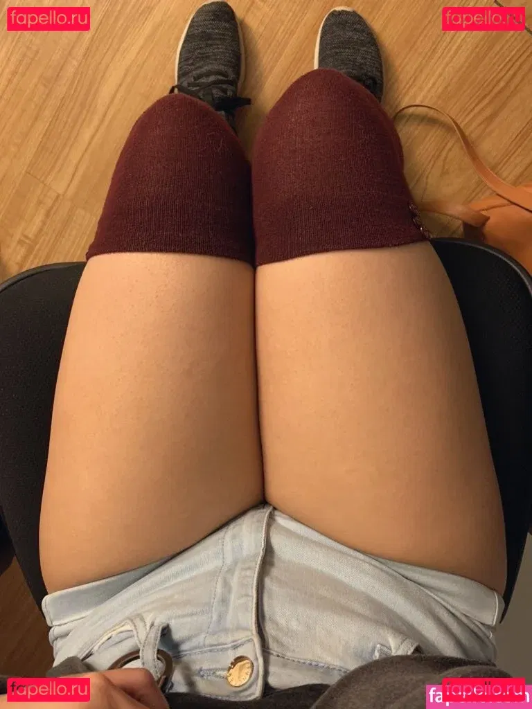 glasses_gf Onlyfans Photo Gallery 