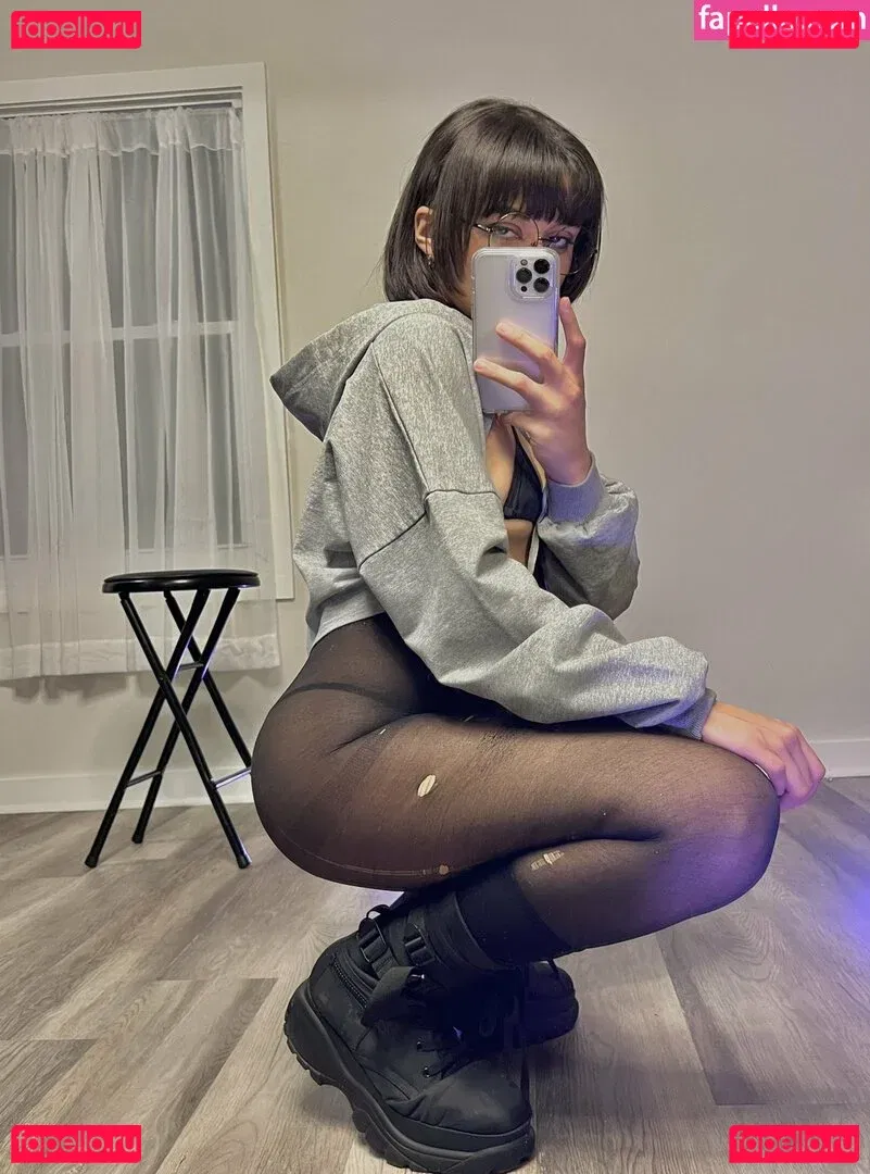 glasses_gf Onlyfans Photo Gallery 