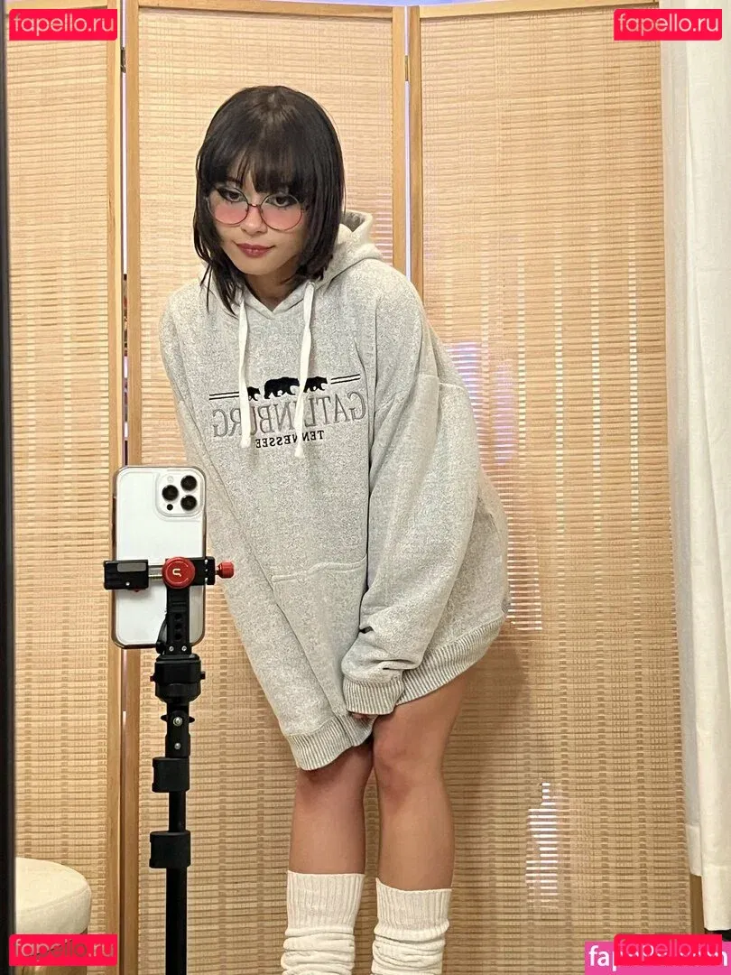 glasses_gf Onlyfans Photo Gallery 