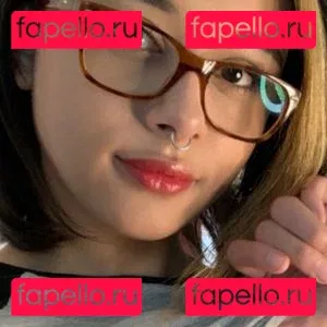 glasses_gf Onlyfans Photo Gallery 