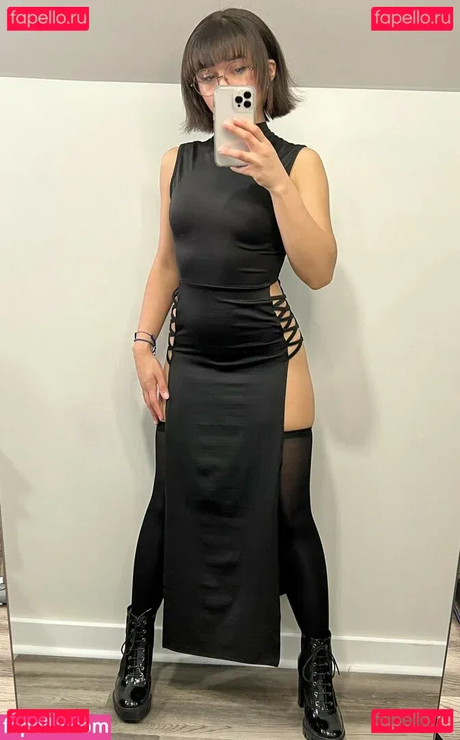 glasses_gf Onlyfans Photo Gallery 