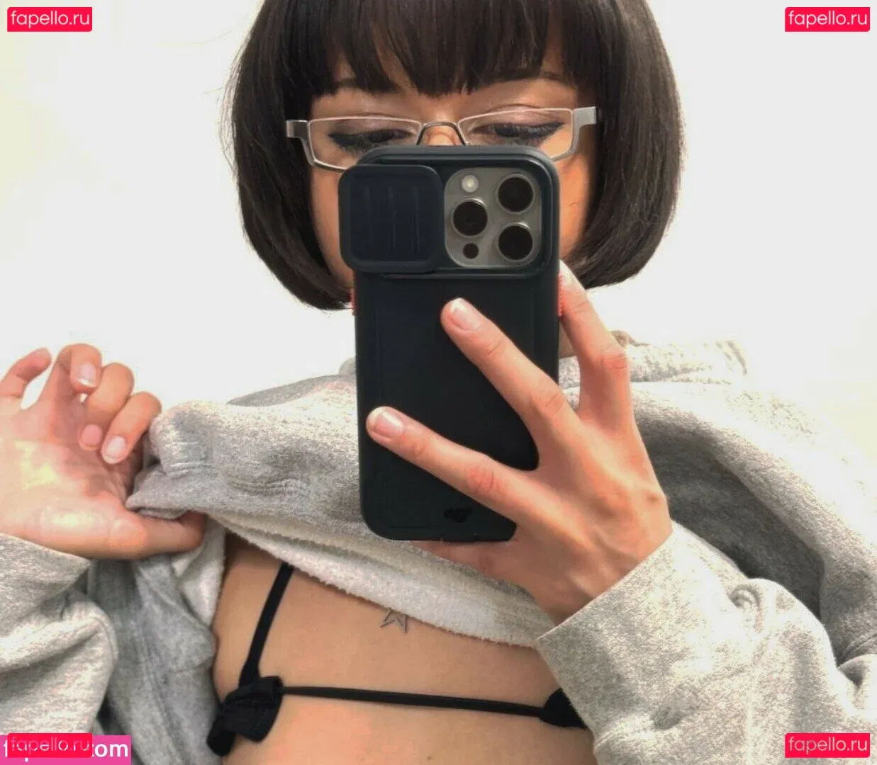 glasses_gf Onlyfans Photo Gallery 
