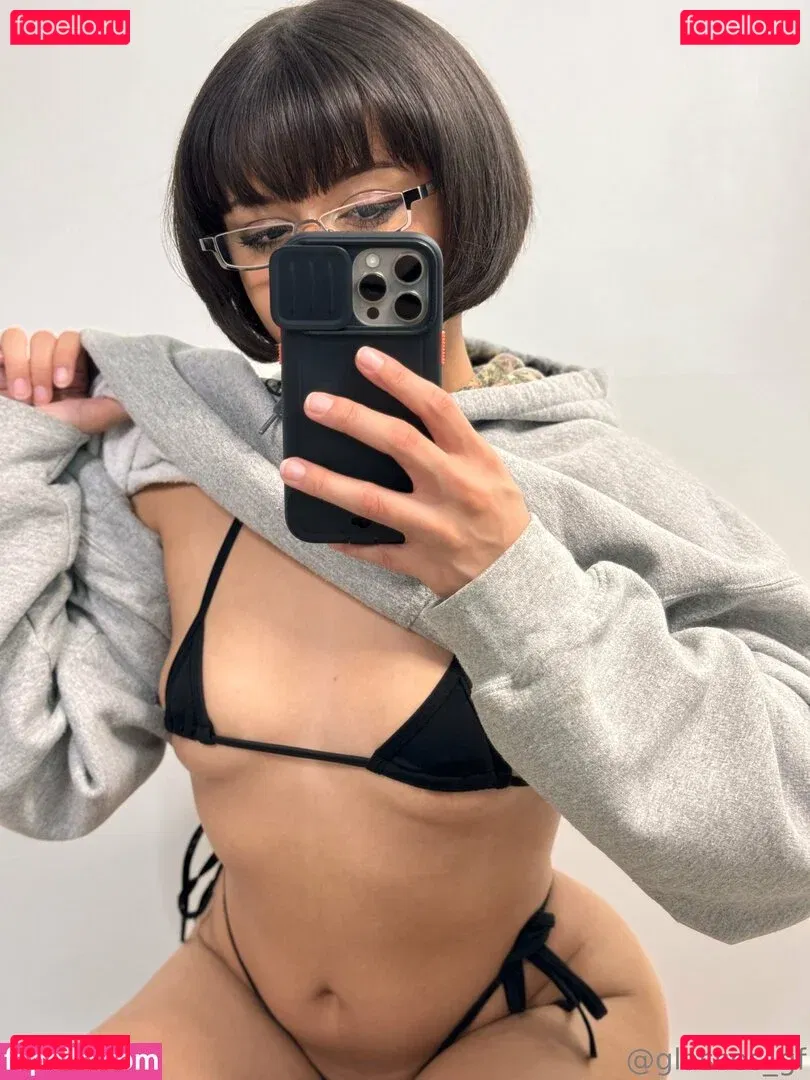 glasses_gf Onlyfans Photo Gallery 