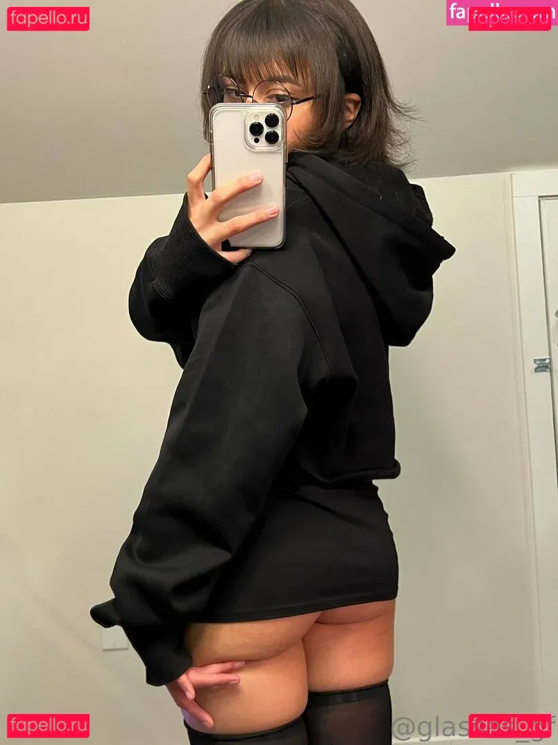 glasses_gf Onlyfans Photo Gallery 