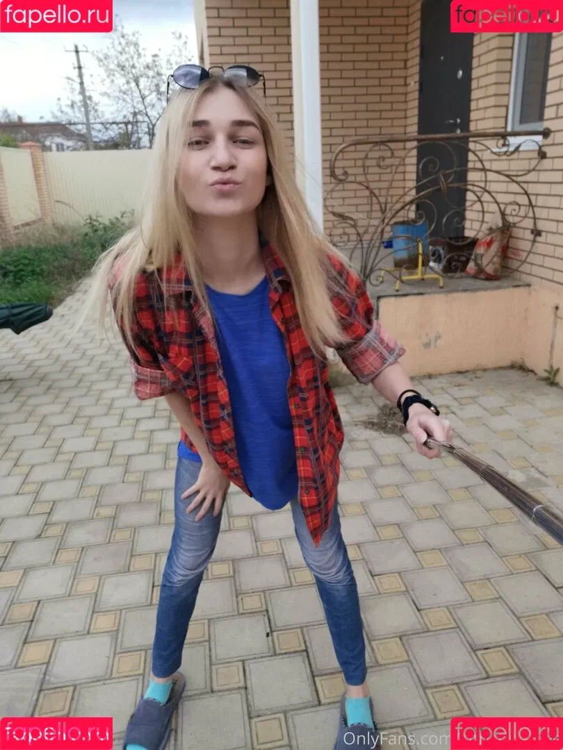 christine_live Onlyfans Photo Gallery 
