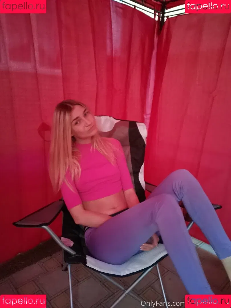 christine_live Onlyfans Photo Gallery 