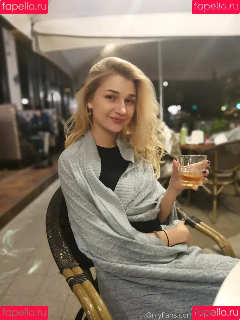 christine_live Onlyfans Photo Gallery 