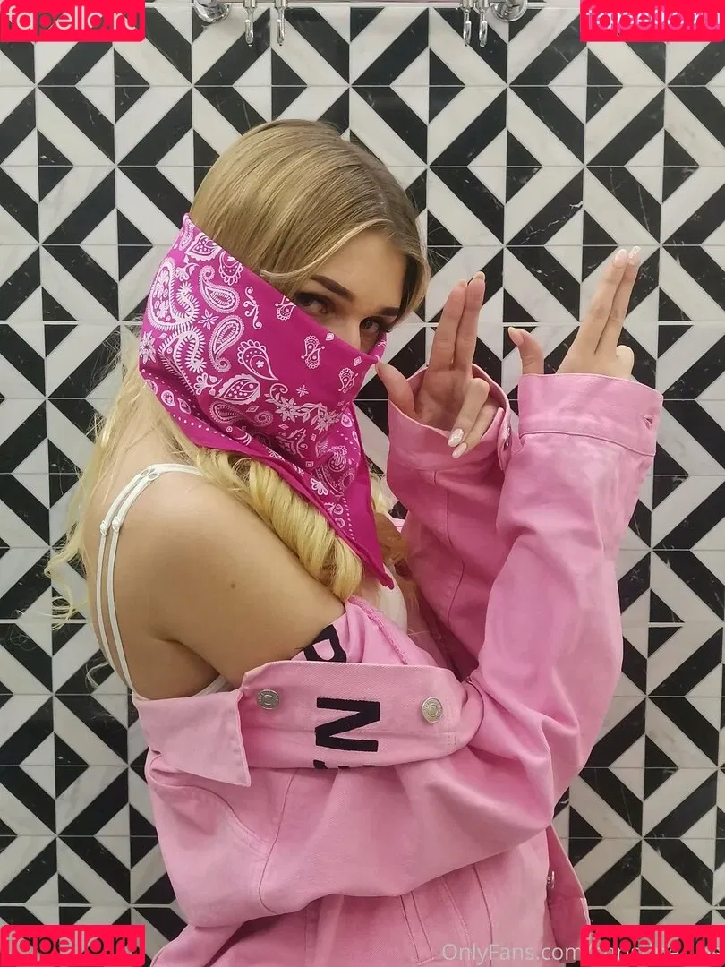 christine_live Onlyfans Photo Gallery 