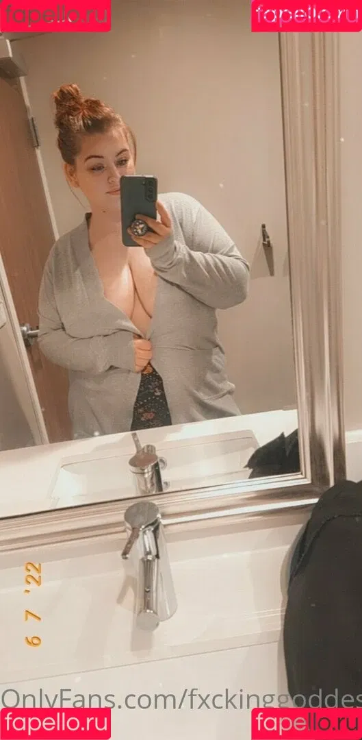 fxckinggoddes Onlyfans Photo Gallery 
