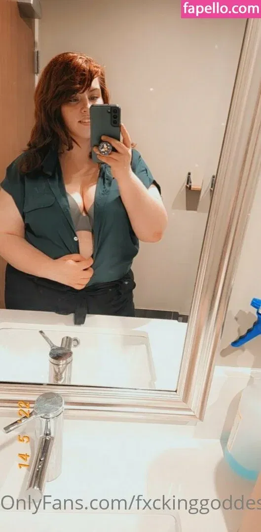 fxckinggoddes Onlyfans Photo Gallery 