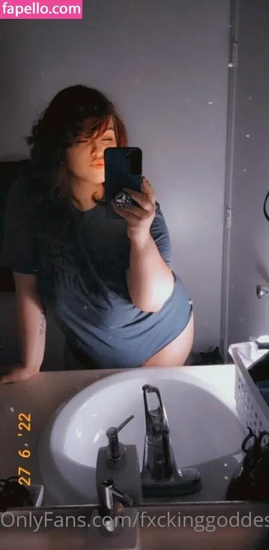 fxckinggoddes Onlyfans Photo Gallery 