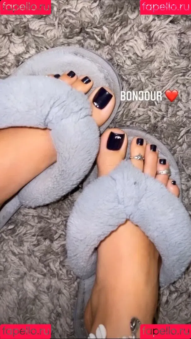 Mariefrenchgirlfeet Onlyfans Photo Gallery 