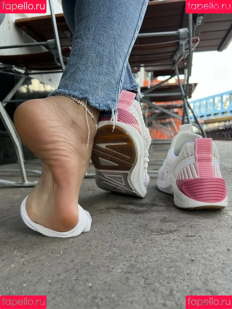 Mariefrenchgirlfeet Onlyfans Photo Gallery 