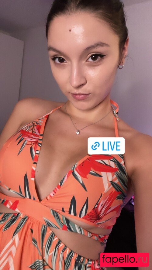 Bisscute Onlyfans Photo Gallery 