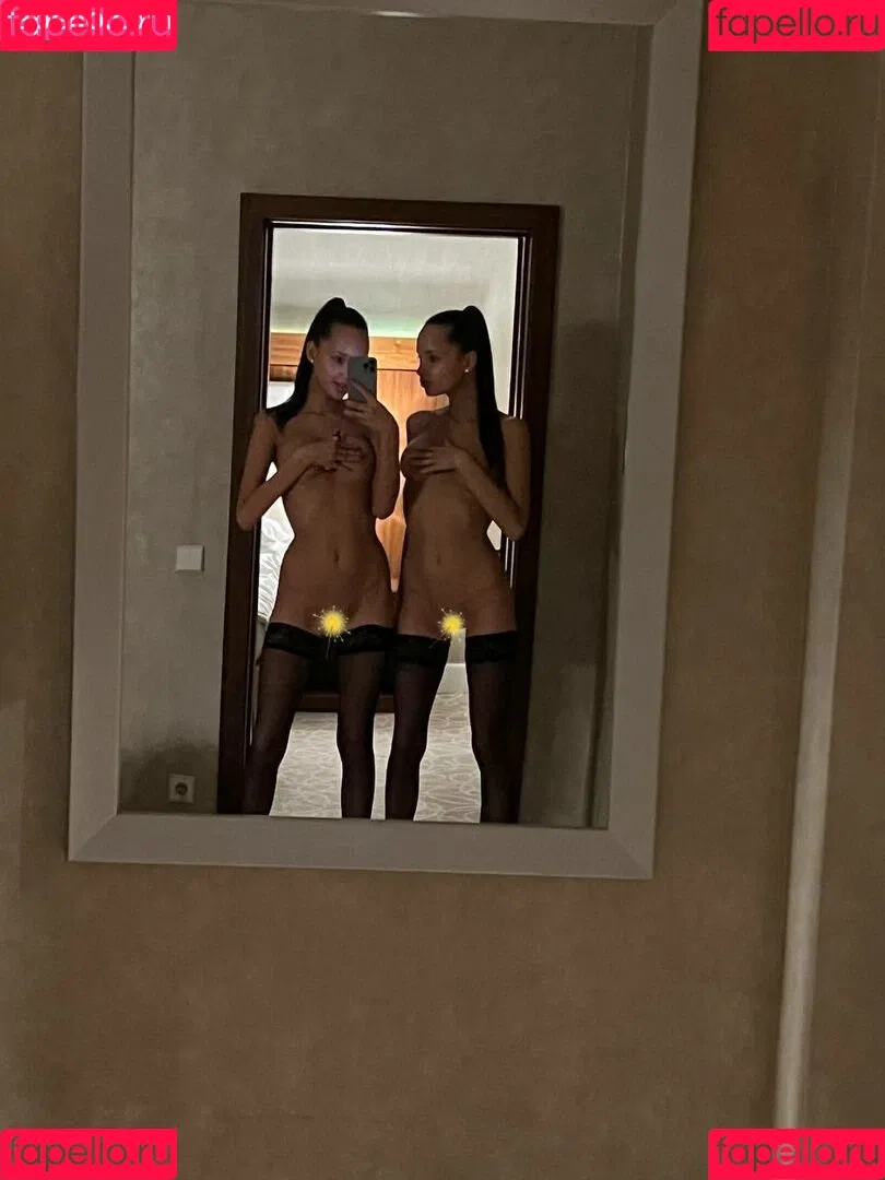 Adelalinka Twins Onlyfans Photo Gallery 