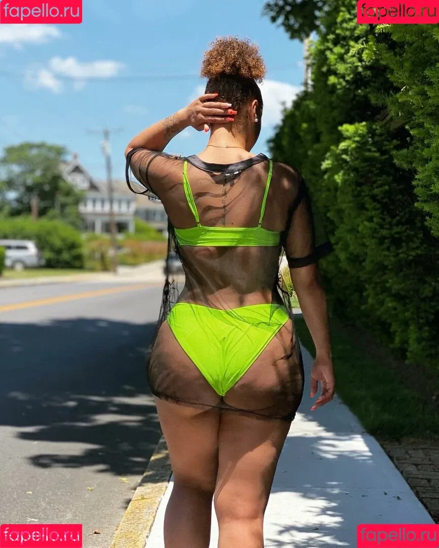 Janae Girard Onlyfans Photo Gallery 