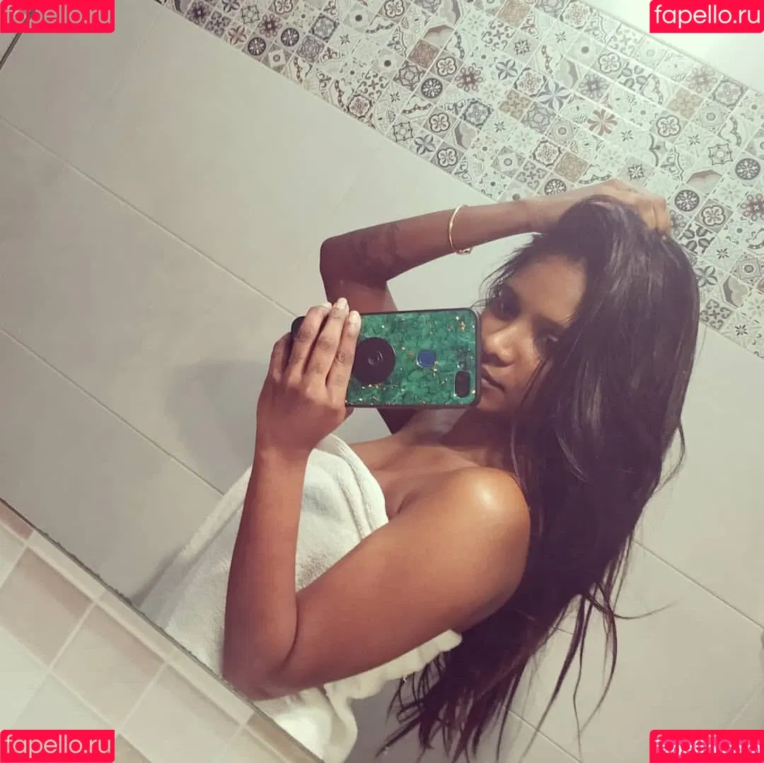 Resha Antony Onlyfans Photo Gallery 