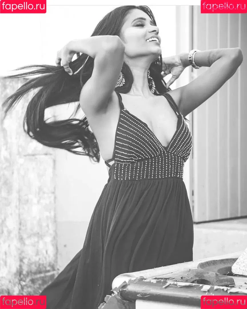 Resha Antony Onlyfans Photo Gallery 