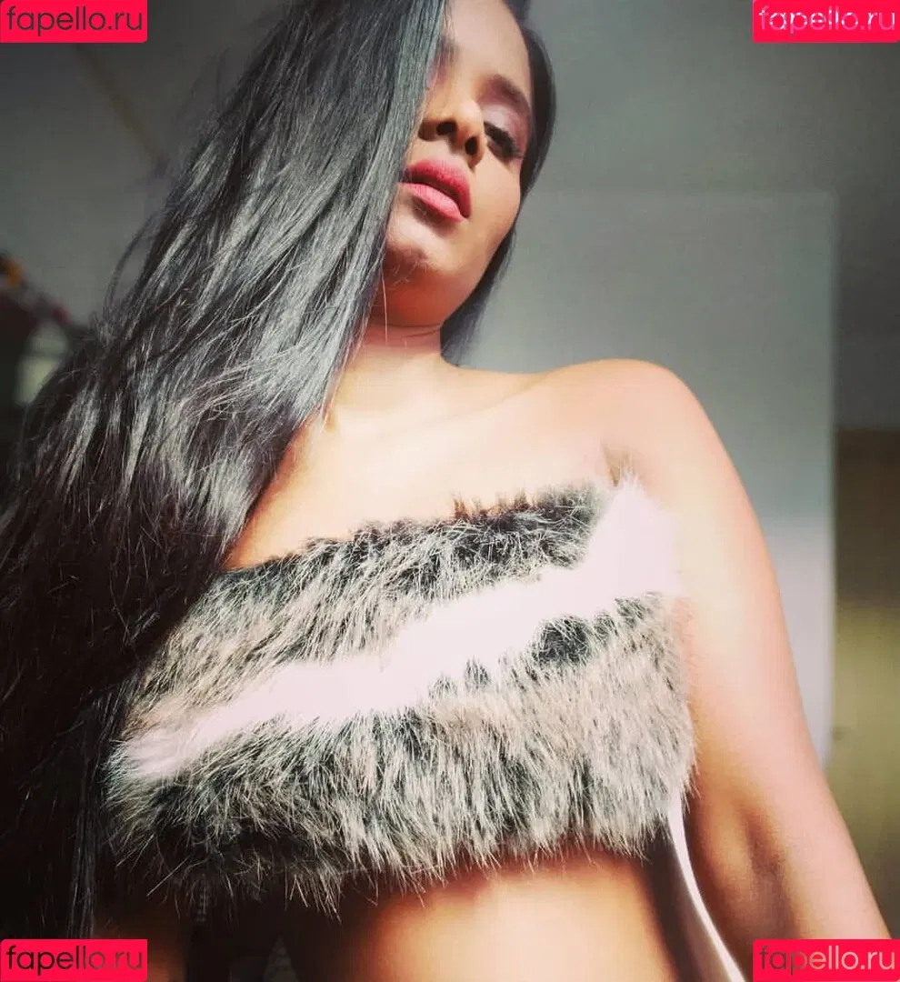 Resha Antony Onlyfans Photo Gallery 