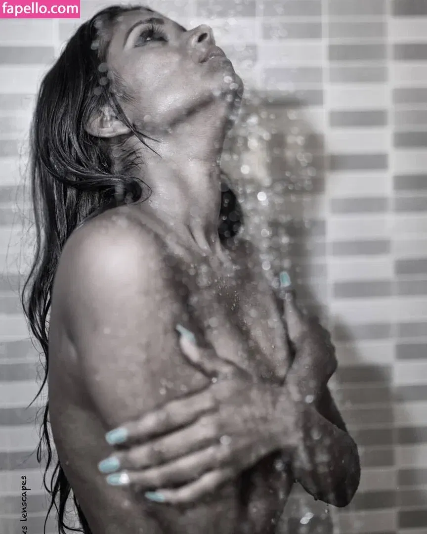 Resha Antony Onlyfans Photo Gallery 