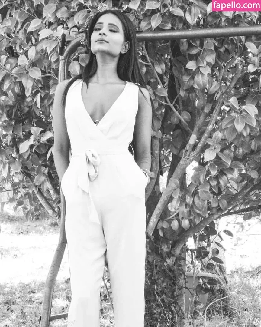 Resha Antony Onlyfans Photo Gallery 