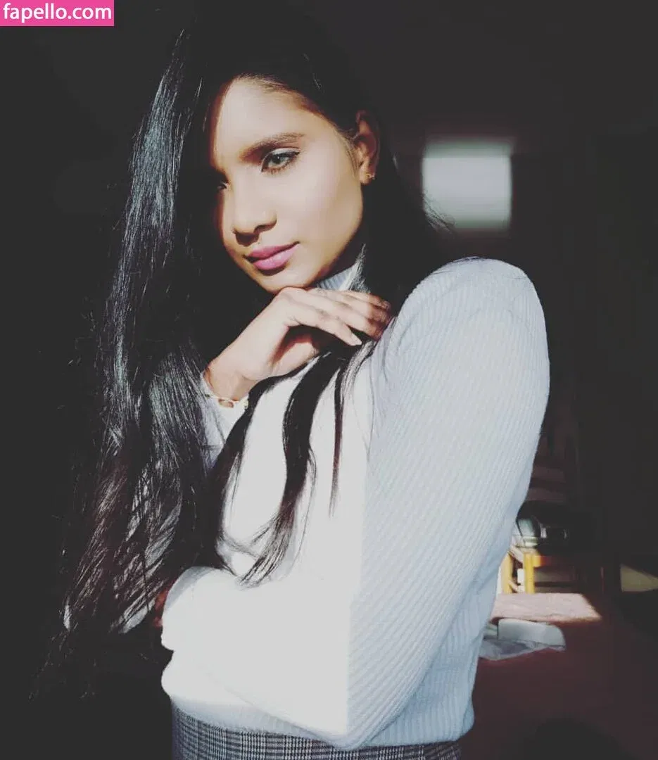 Resha Antony Onlyfans Photo Gallery 