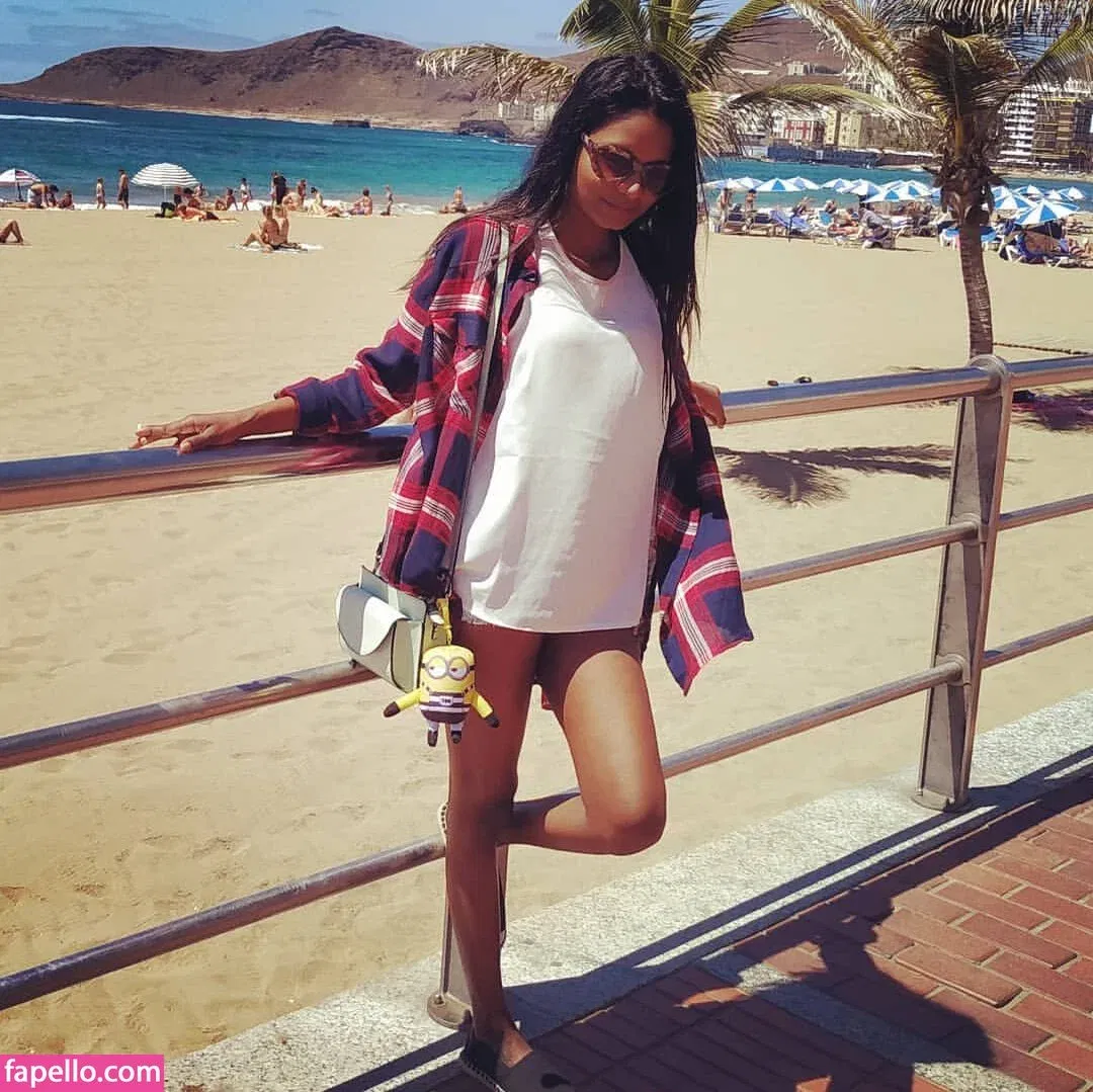 Resha Antony Onlyfans Photo Gallery 